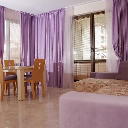 Ξενοδοχείο με διαμερίσματα Apartments In Esteban Complex 2*